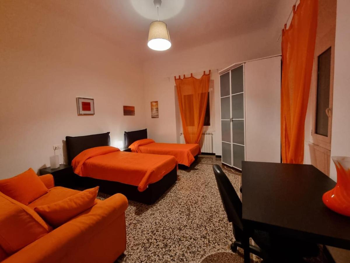 Wow Home 2 - 175 Mq - Posteggio Privato - Davanti Porto Traghetti - Fino A 10 Posti Letto - Balcone Génova Exterior foto
