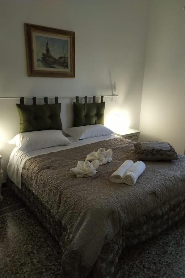 Wow Home 2 - 175 Mq - Posteggio Privato - Davanti Porto Traghetti - Fino A 10 Posti Letto - Balcone Génova Exterior foto