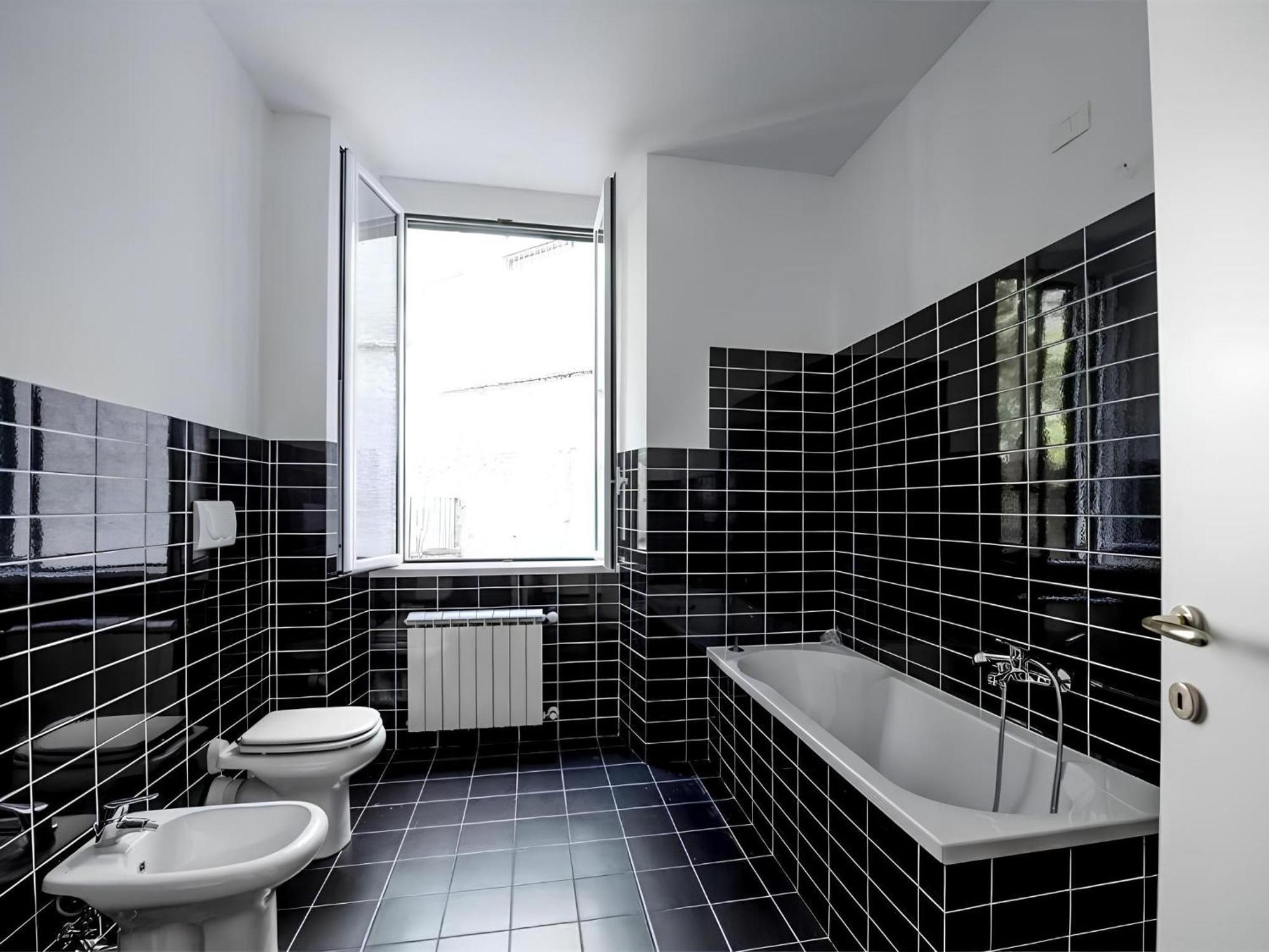 Wow Home 2 - 175 Mq - Posteggio Privato - Davanti Porto Traghetti - Fino A 10 Posti Letto - Balcone Génova Exterior foto
